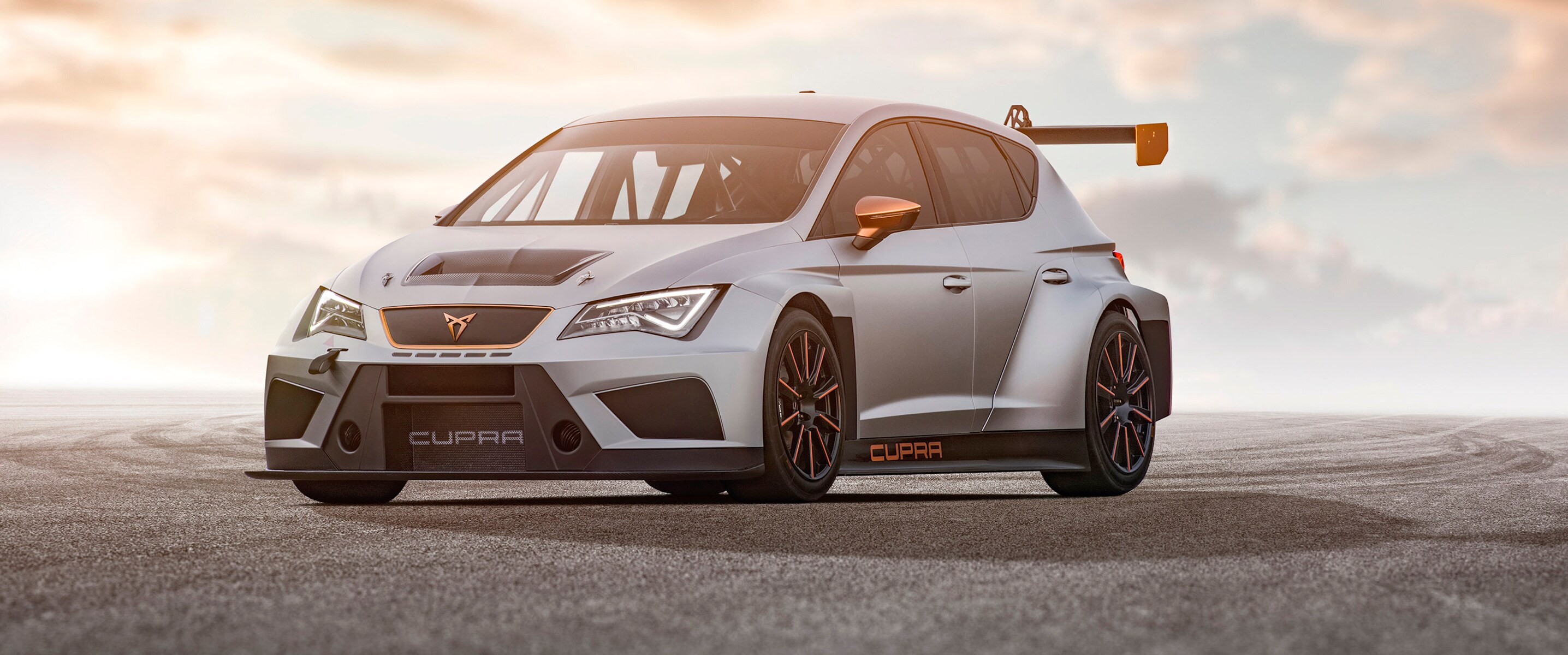 Cupra TCR vue de 3/4